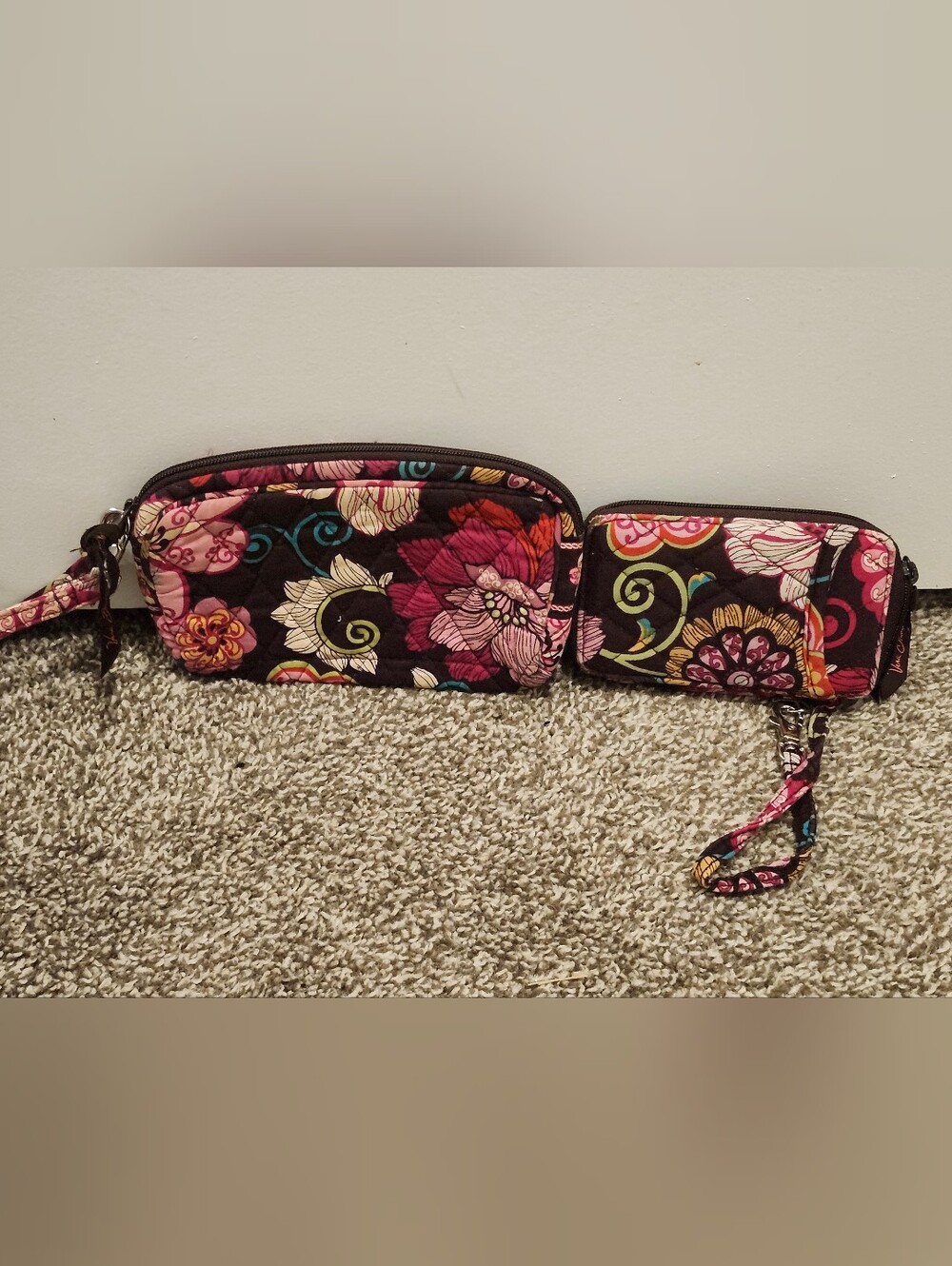 Vera BRADLEY Quilted Floral Wristlet Set - Brown and Pink